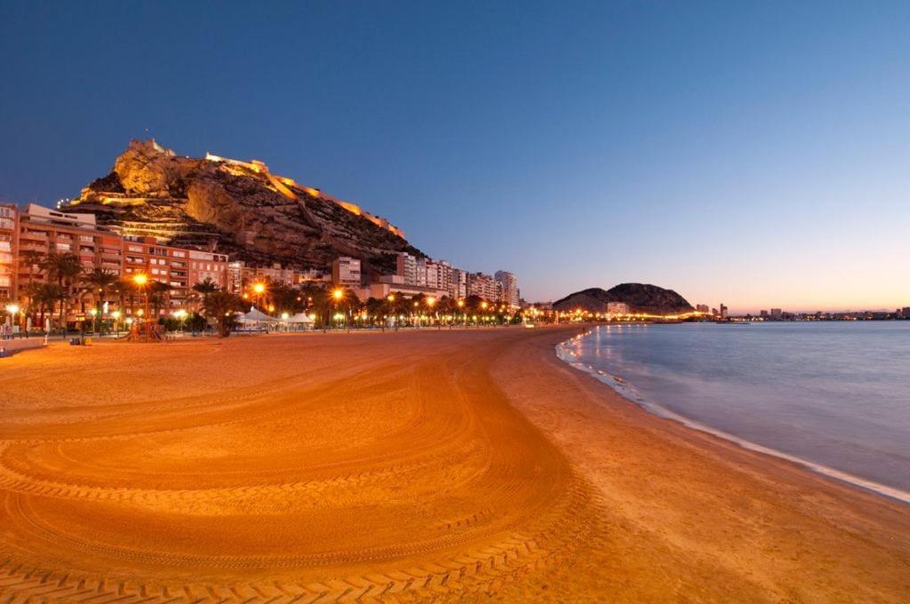 Your Nice Home In Alicante In The Historic Center! อาลิกันเต ภายนอก รูปภาพ